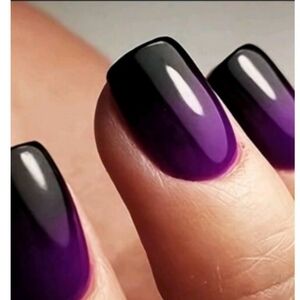 💕5/$18 24 pc. Purple 💜 Gradient Press On Nails